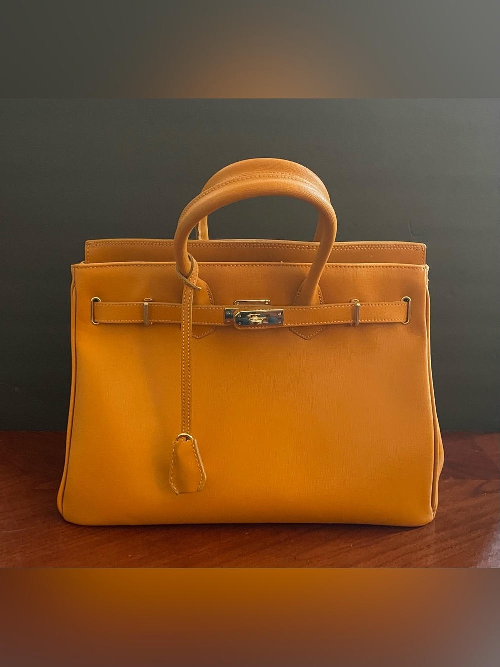 Vintage Angelo Carbotti Mustard Yellow Leather Top-Handle Bag Made in Italy